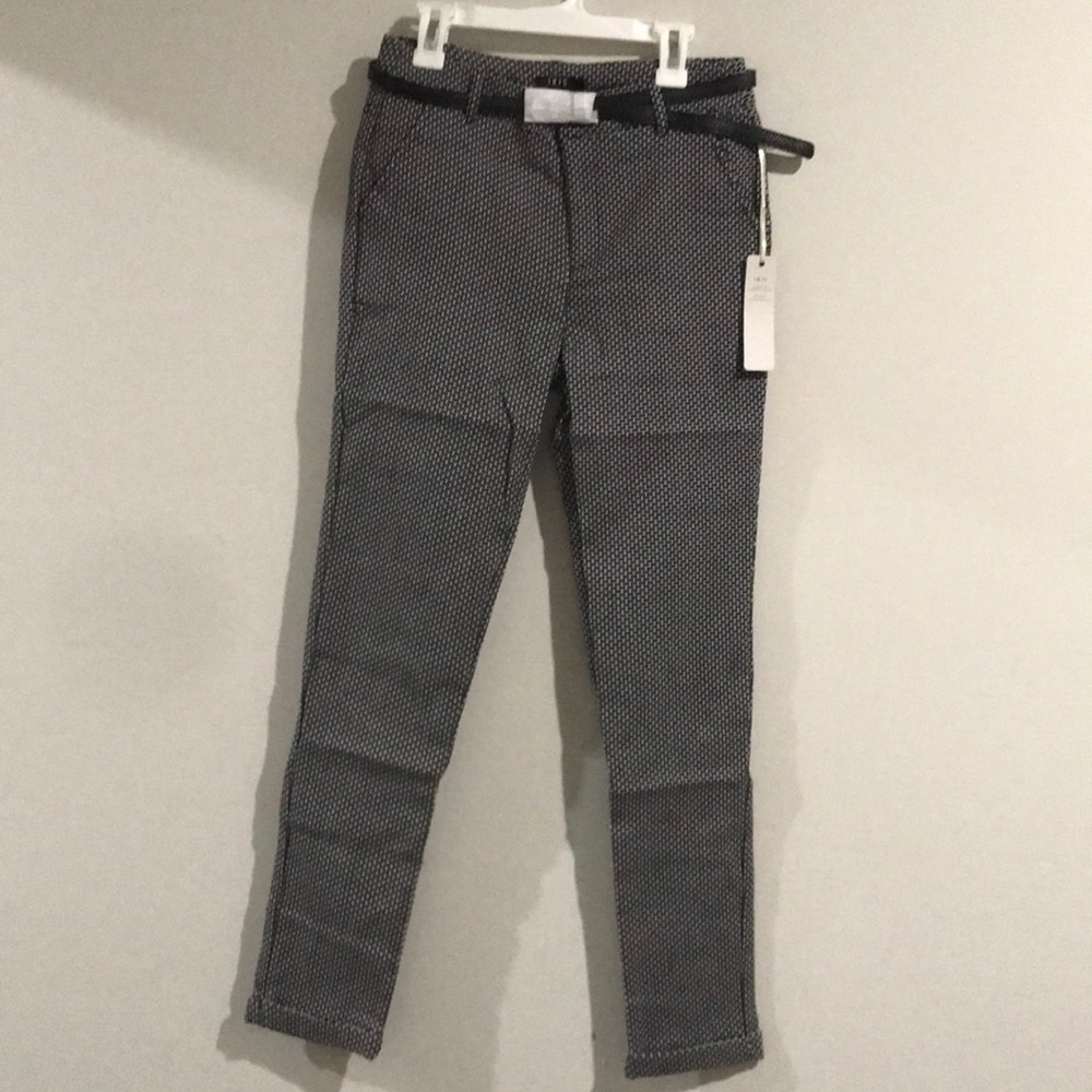 Iris iris basic pants pattern black and white